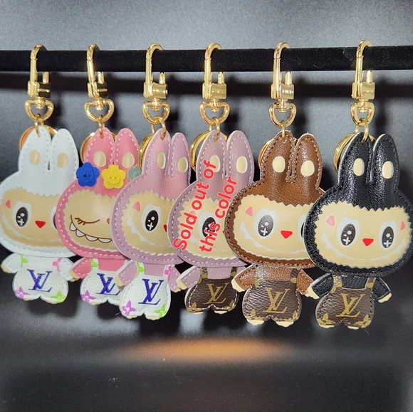 Labubu Leather Keychain - Picture 1 of 7